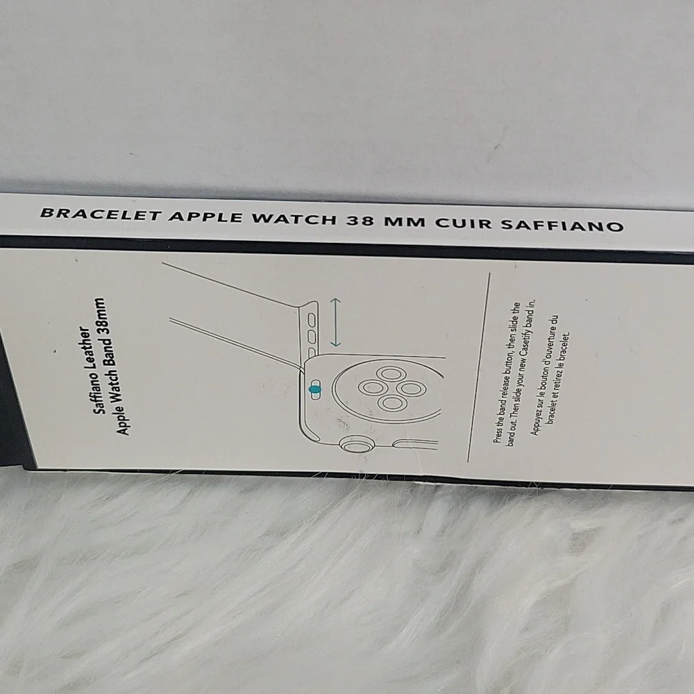 CASETIFY Ink Dots Apple Watch Band Compatible with Series‎ 1-4 NWOT
